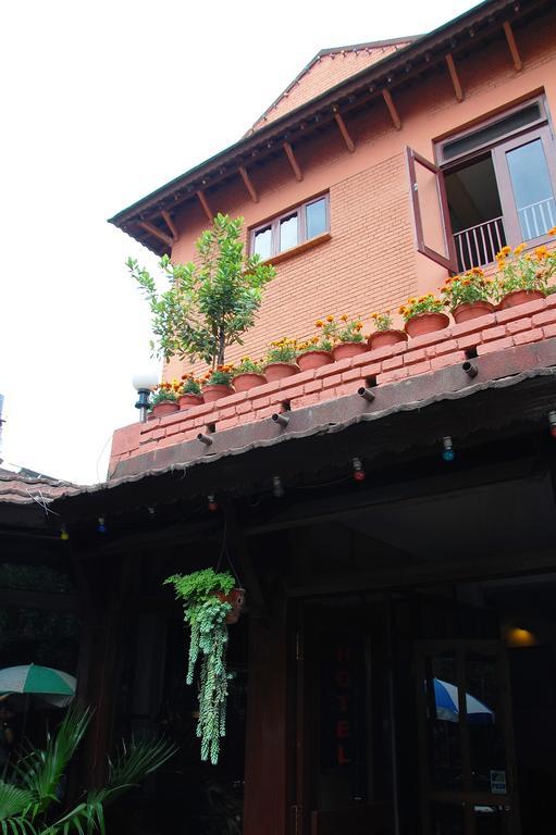 Mandap Hotel Kathmandu Esterno foto